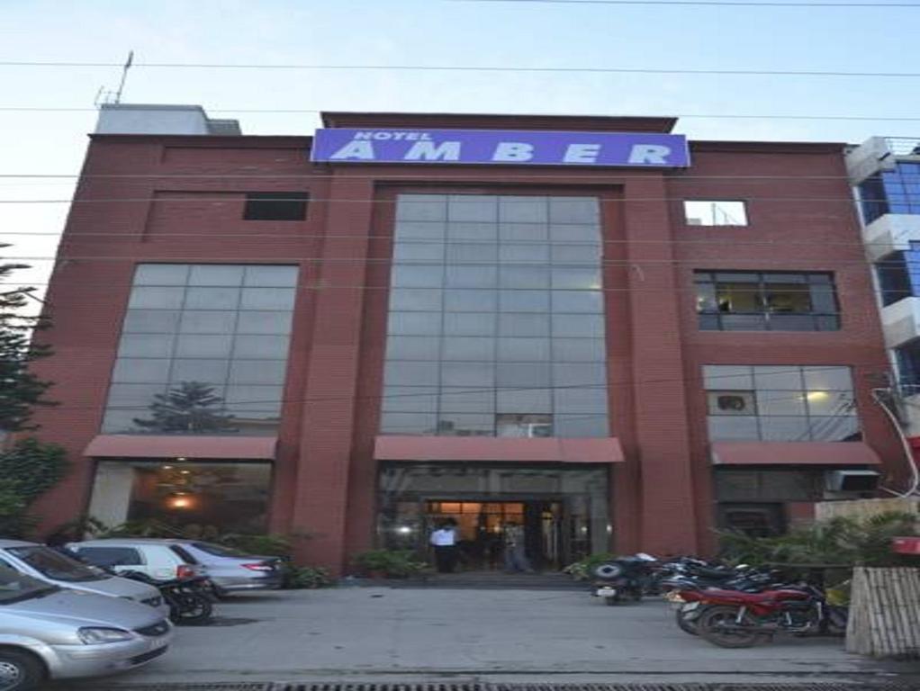 Rudrapur فندق أمبر المظهر الخارجي الصورة